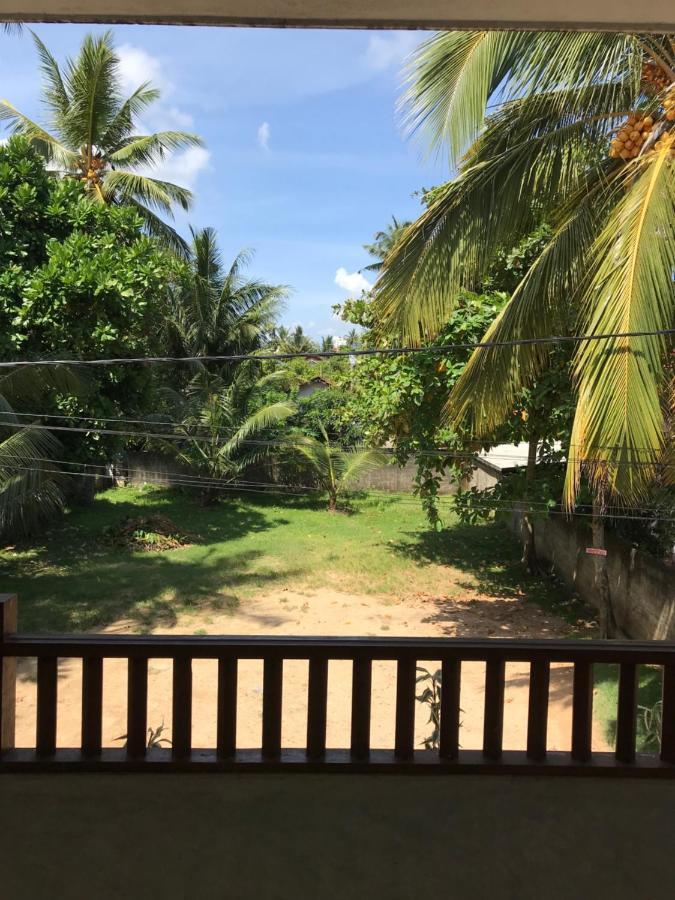 Wh Beach Resort Weligama Esterno foto